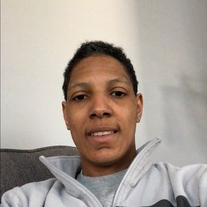 Meet your Posher, Joni